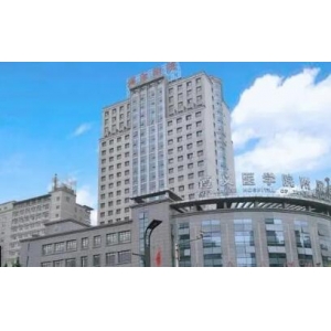 遵义医科大学附属医院韩式双眼皮多少钱？专家团队介绍、技术特色分析、附详细价目表