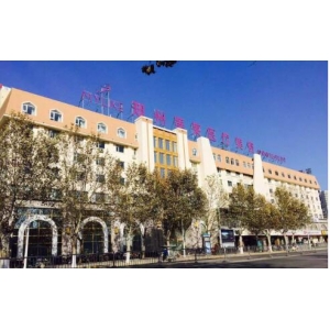 郑州大学附二院美容科哪个医生做双眼皮好？找李钢、孟宝玺做双眼皮性价比高