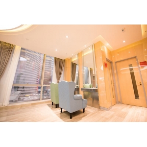 重庆美仑美奂整形美容医院黄义森你了解吗？做激光祛斑价格在多少