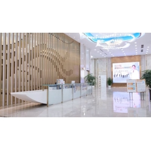 重庆星荣整形外科医院怎么样？医生团队与手术价格解析