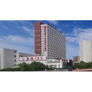 重庆去副乳医生推荐｜排名前六专家名单及技术特色解析