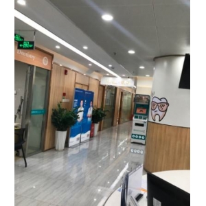深圳隆胸医生排名，自体脂肪隆胸专业医生实力解析